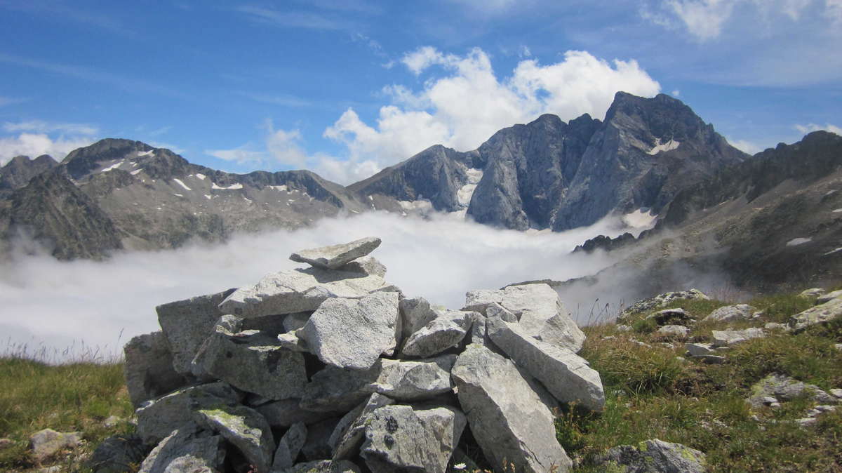 Randonnée guidée pour un balcon sur le Vignemale dans les hautes vallées de Cauterets