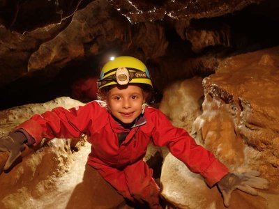 Découverte spéléologie enfants