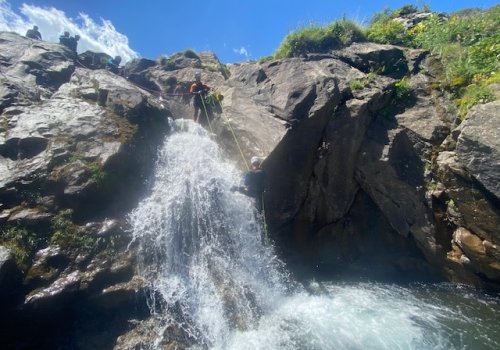 Canyoning dans les Hautes‑Pyrénées à Troumouse