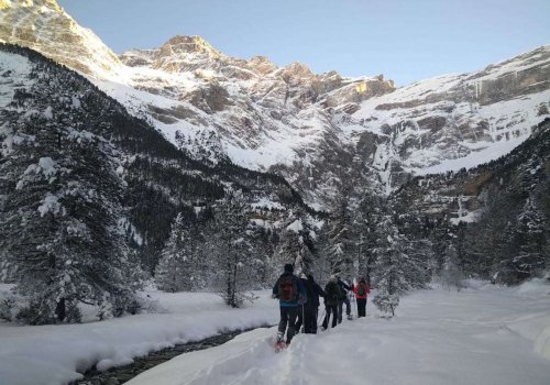 Découverte raquettes à Gavarnie